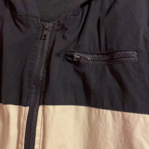 Brandy Melville Jacket - Picture 3 of 6